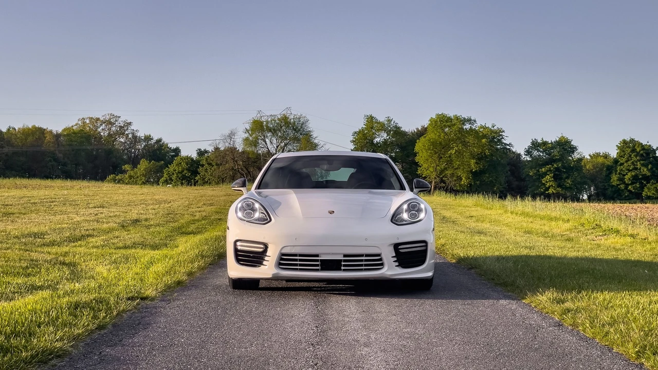 2015 Porsche 970 Panamera Turbo - Image 12 of 23