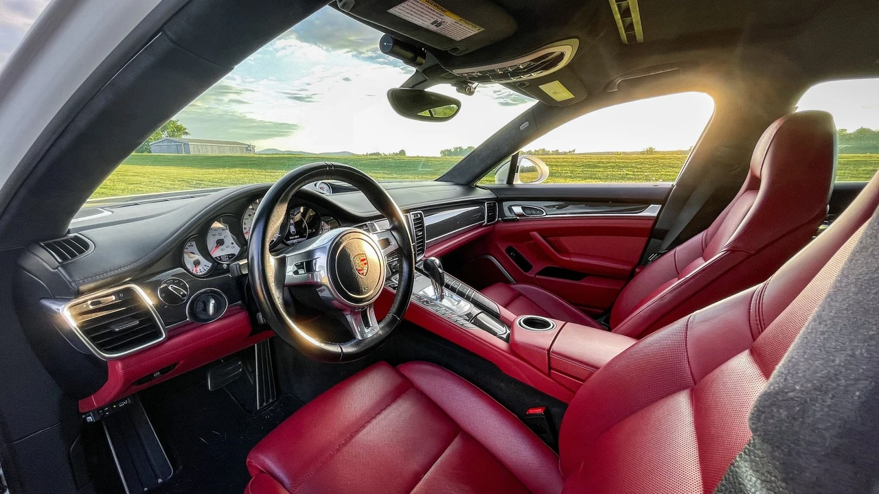 2015 Porsche 970 Panamera Turbo - Image 16 of 24