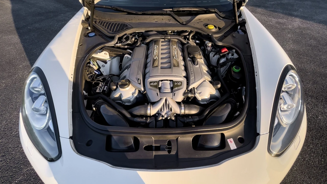 2015 Porsche 970 Panamera Turbo - Image 21 of 23