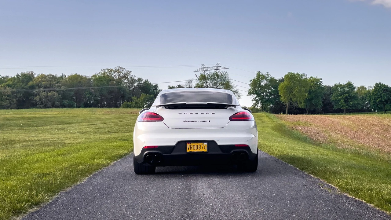 2015 Porsche 970 Panamera Turbo - Image 8 of 23