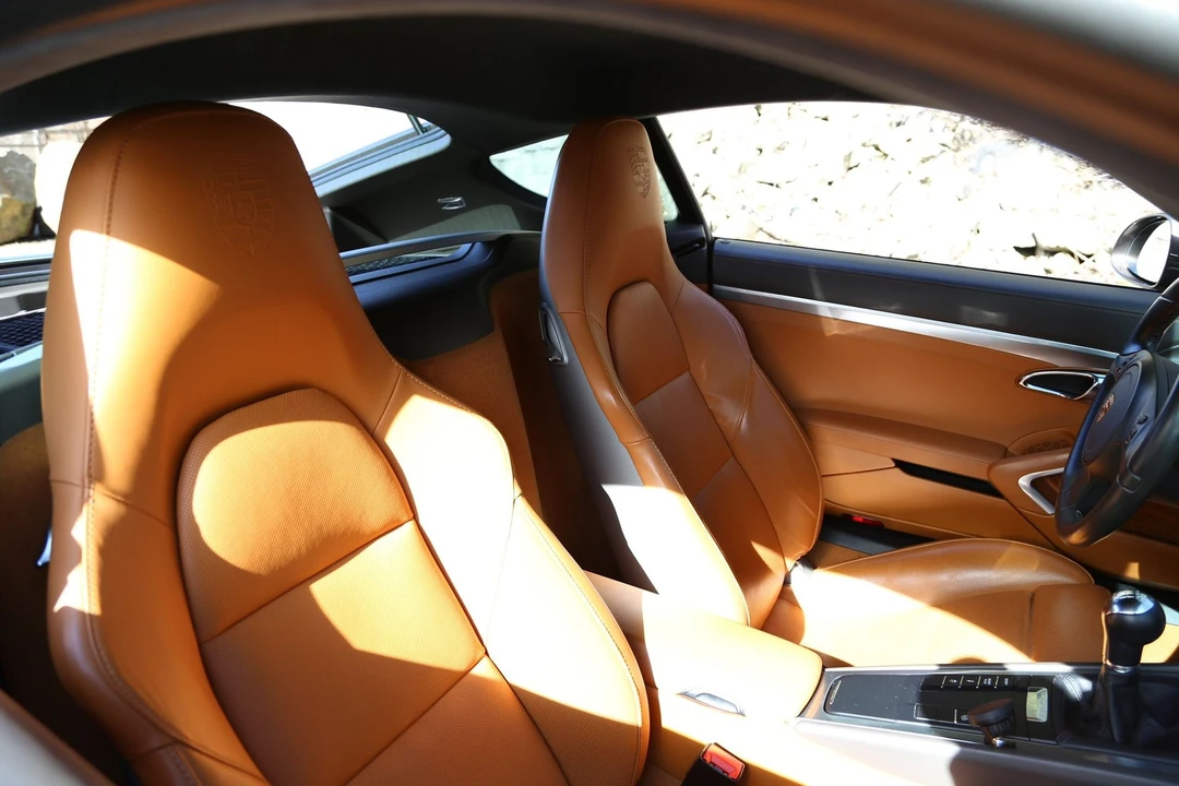 2015 Porsche 981 Cayman GTS - Image 18 of 31