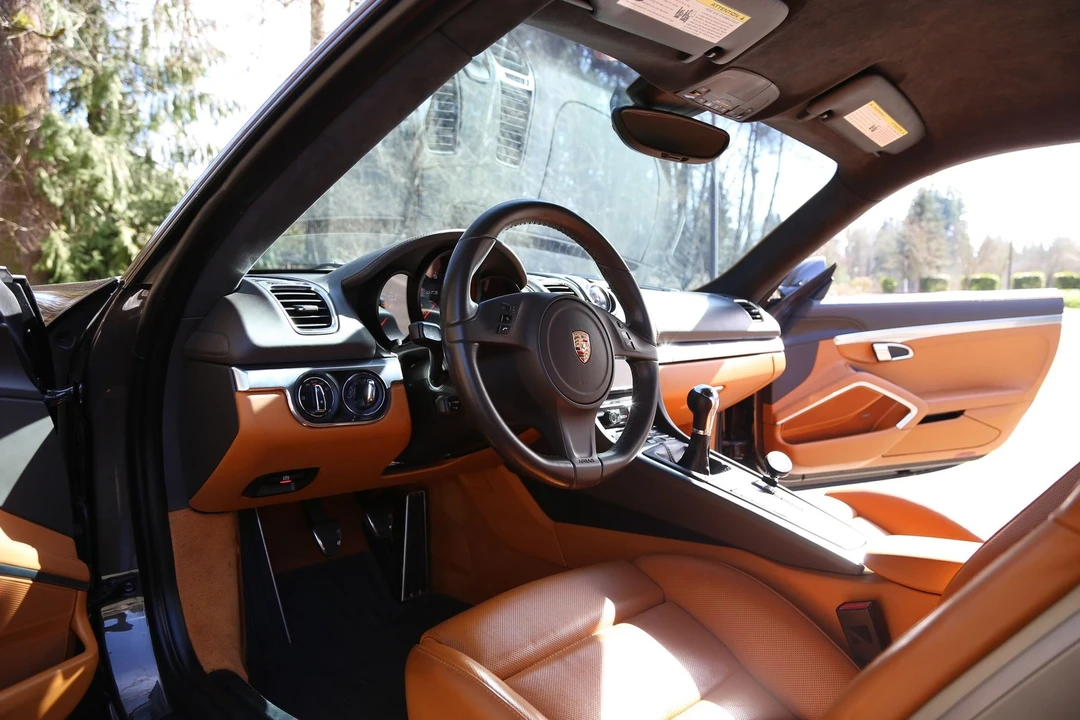 2015 Porsche 981 Cayman GTS - Image 22 of 31