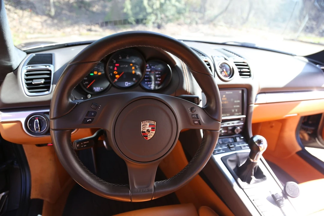 2015 Porsche 981 Cayman GTS - Image 29 of 31