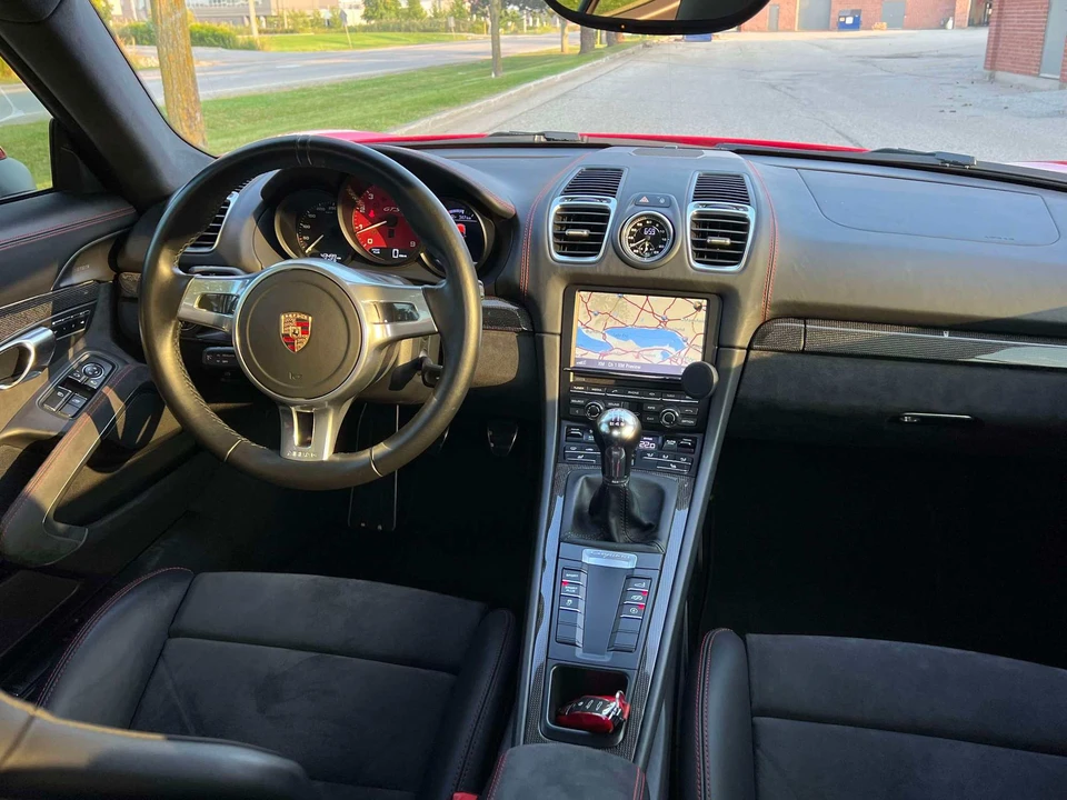 2015 Porsche 981 Cayman GTS - Image 18 of 31