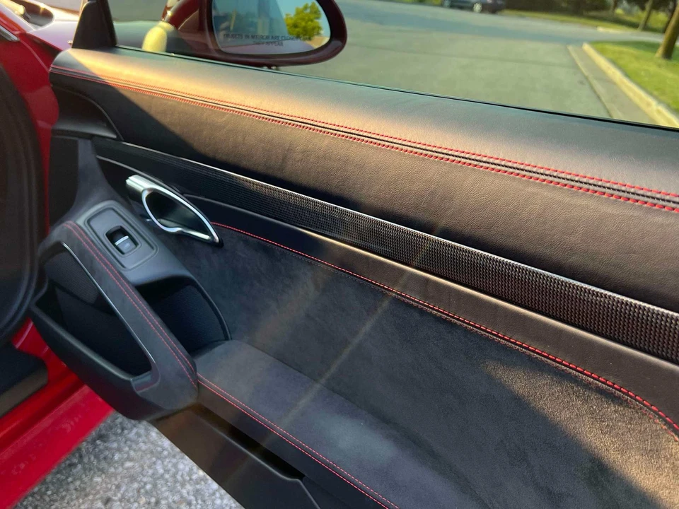 2015 Porsche 981 Cayman GTS - Image 17 of 31