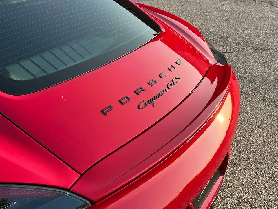 2015 Porsche 981 Cayman GTS - Image 25 of 31