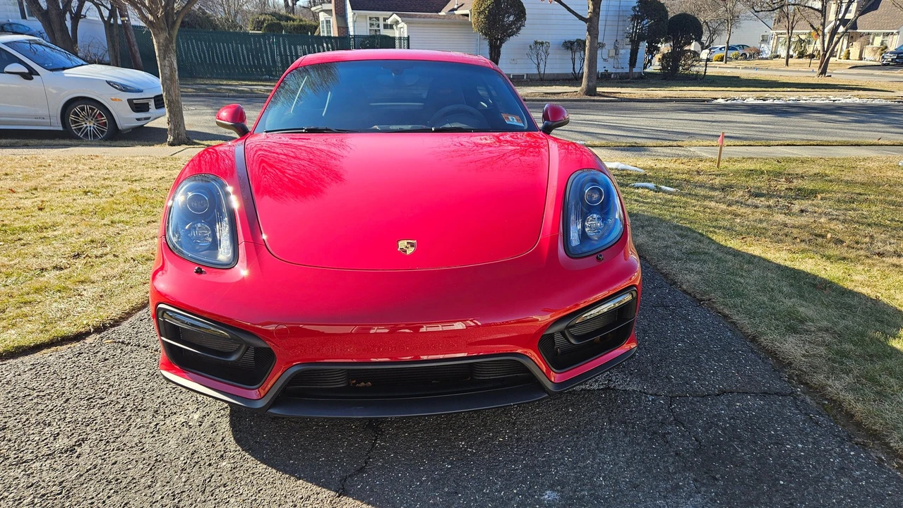 2015 Porsche 981 Cayman GTS - Image 2 of 31