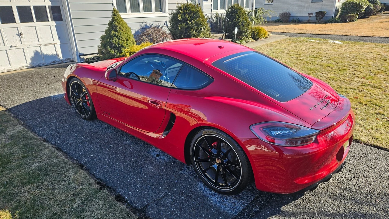 2015 Porsche 981 Cayman GTS - Image 5 of 31