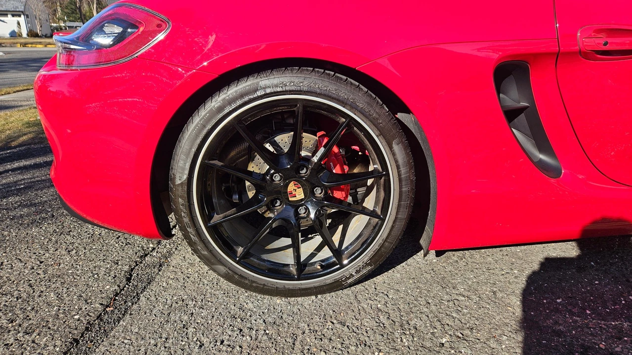 2015 Porsche 981 Cayman GTS - Image 11 of 31