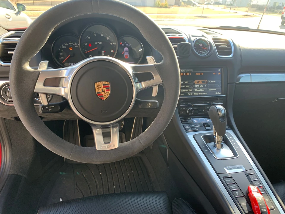 Porsche 981 Cayman GTS - Image 21 of 27