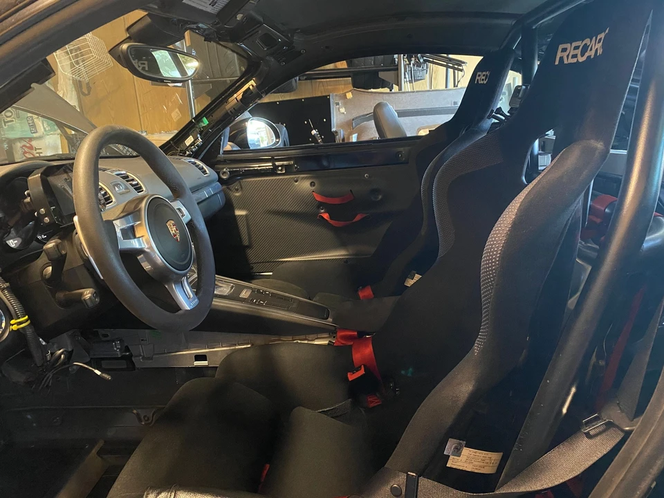 2015 Porsche 981 Cayman S - Image 18 of 27