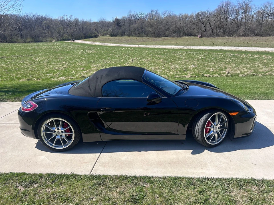 2015 Porsche 981 Boxster GTS - Image 2 of 10
