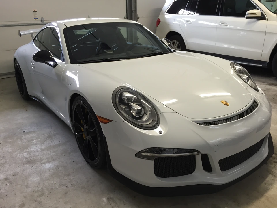 2015 Porsche 991 GT3 - Image 2 of 5