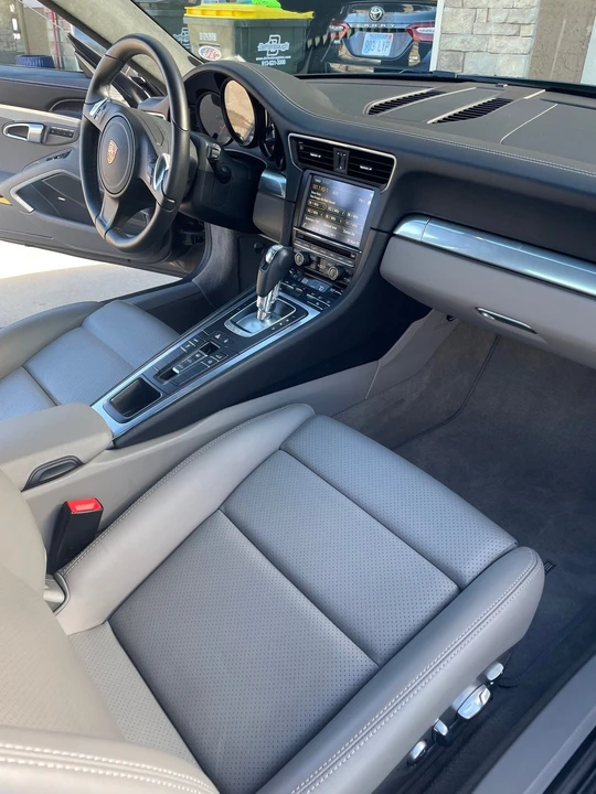 2015 Porsche 991 Carrera - Image 16 of 25