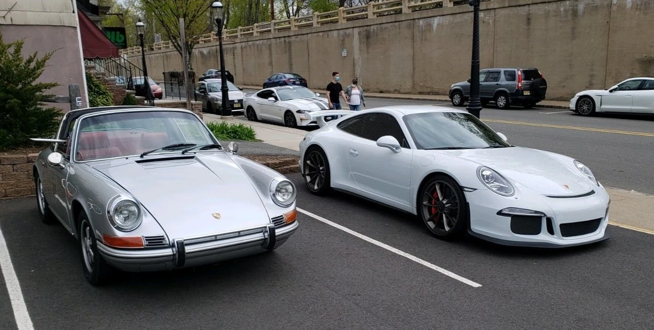 2015 Porsche 991 GT3 - Image 4 of 12
