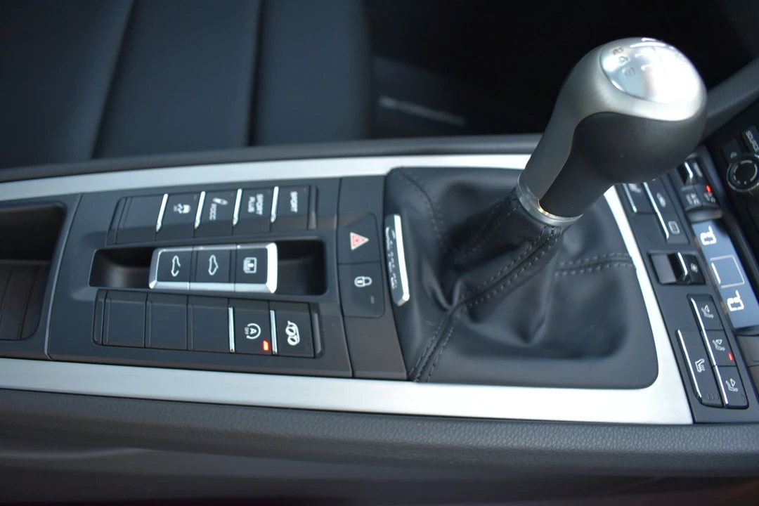 2015 Porsche 991 Carrera S - Image 11 of 20