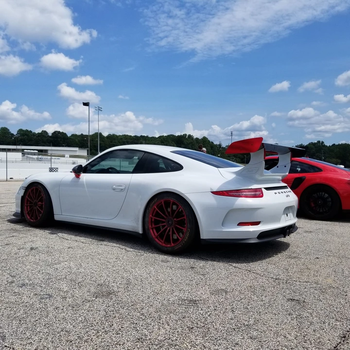 2015 Porsche 991 GT3 - Image 4 of 24