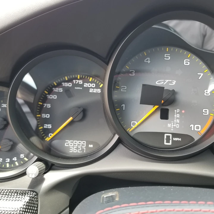 2015 Porsche 991 GT3 - Image 15 of 24