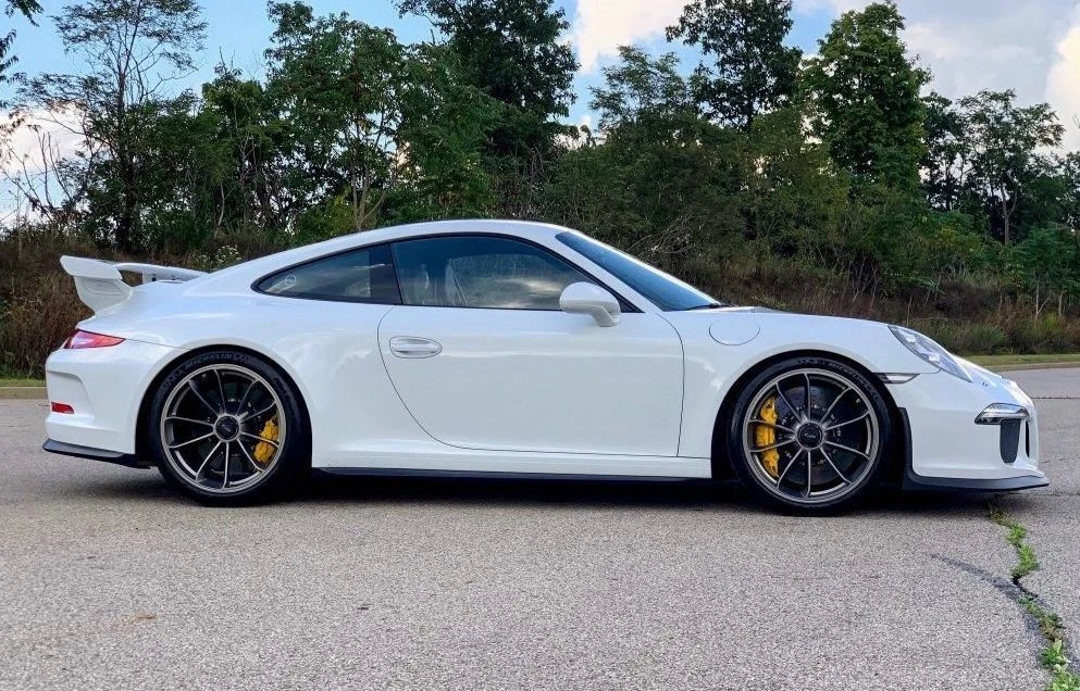 2015 Porsche 991 GT3 - Image 2 of 14