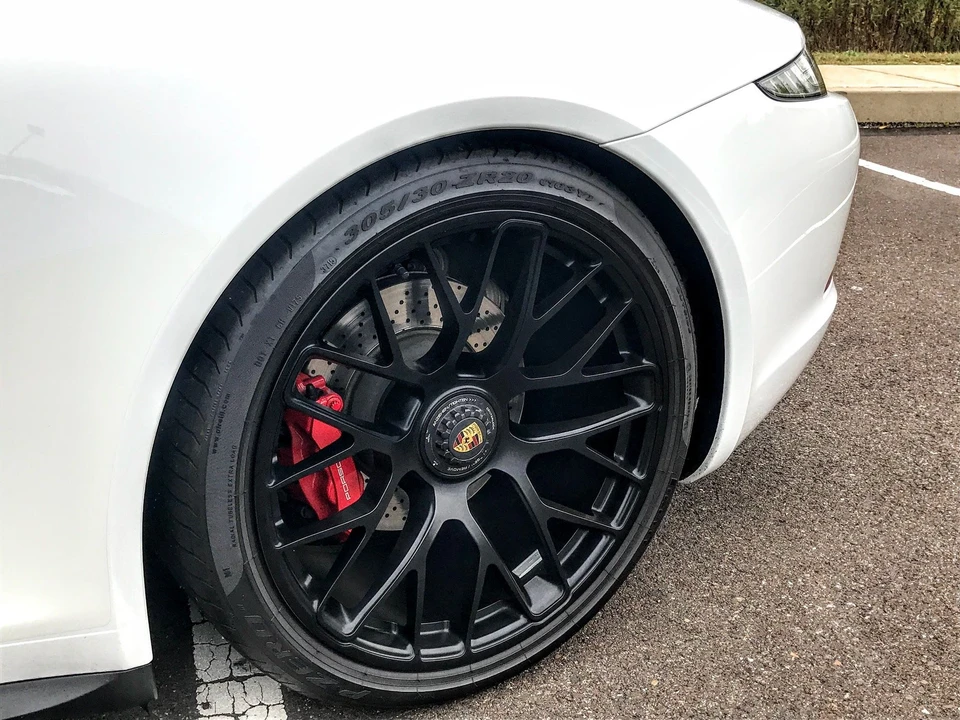 2015 Porsche 991 Carrera GTS - Image 4 of 25