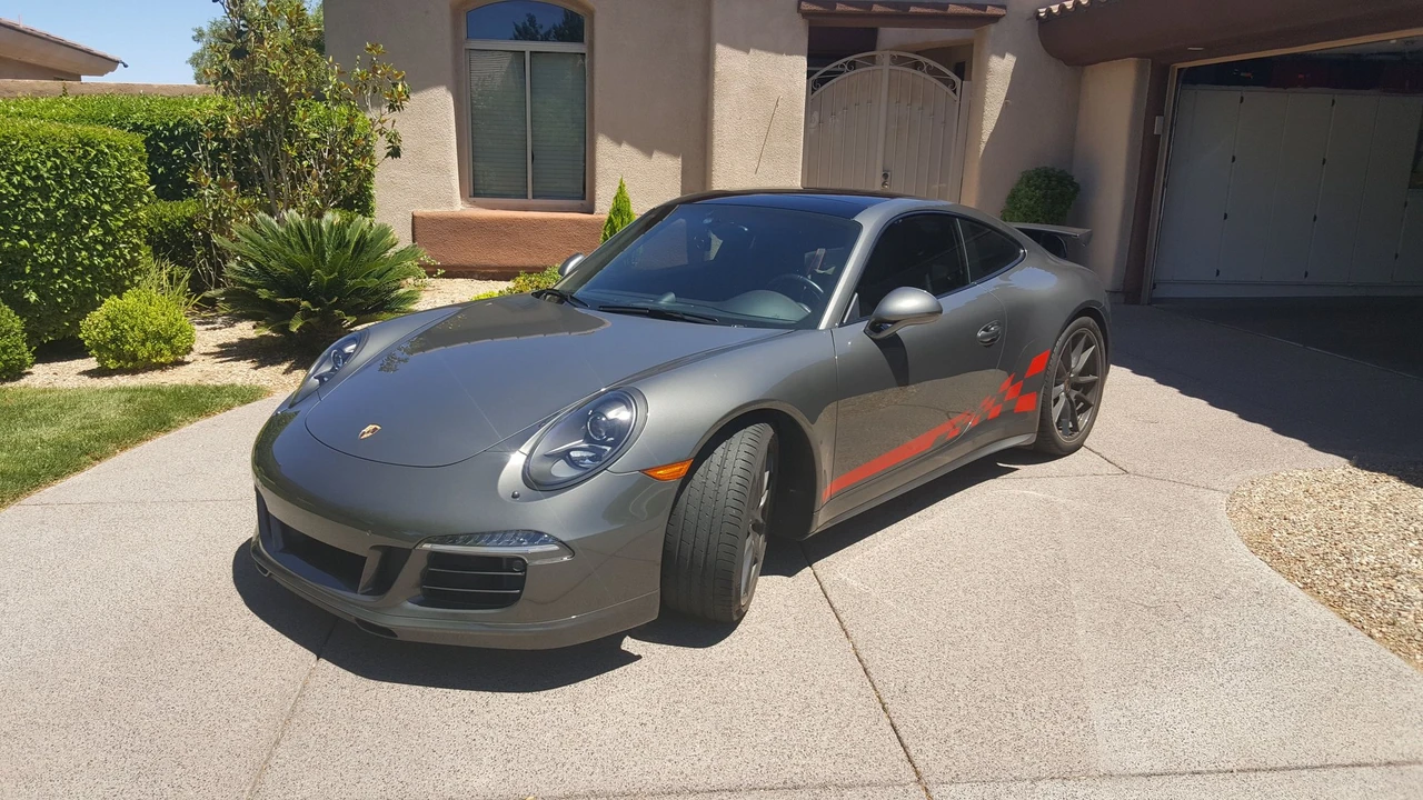 2015 Porsche 991 Carrera GTS - Image 2 of 30