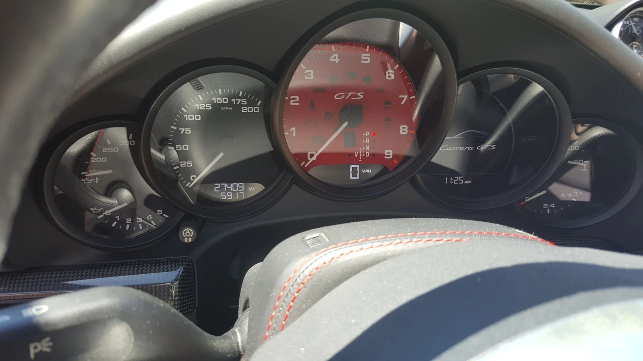 2015 Porsche 991 Carrera GTS - Image 7 of 30