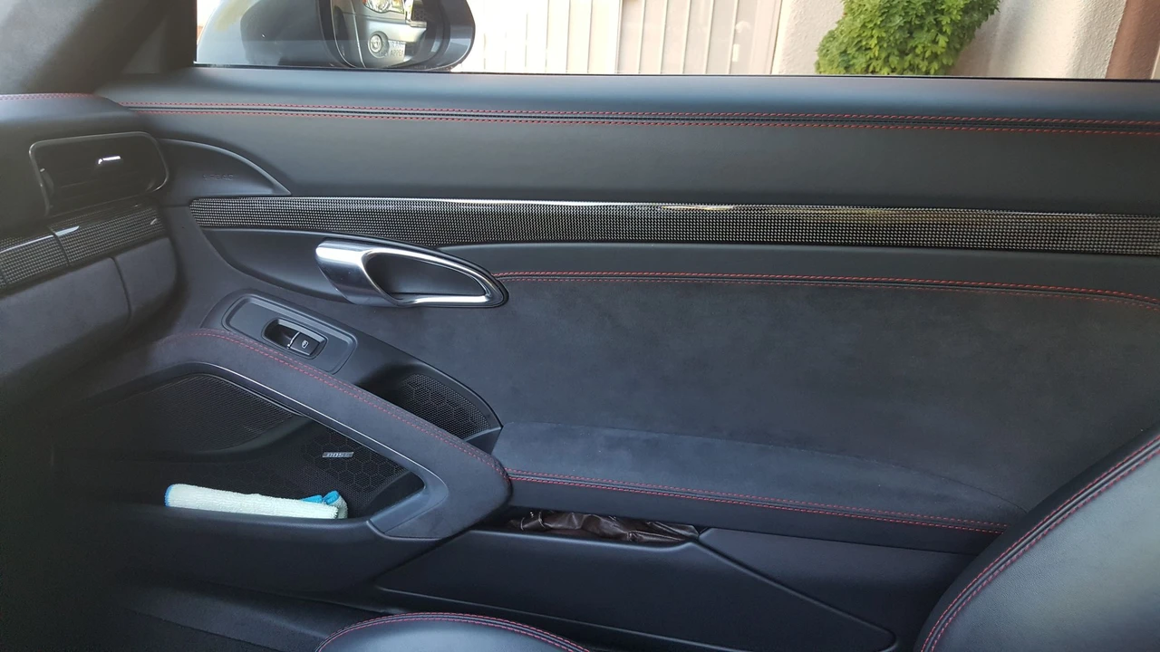 2015 Porsche 991 Carrera GTS - Image 9 of 30