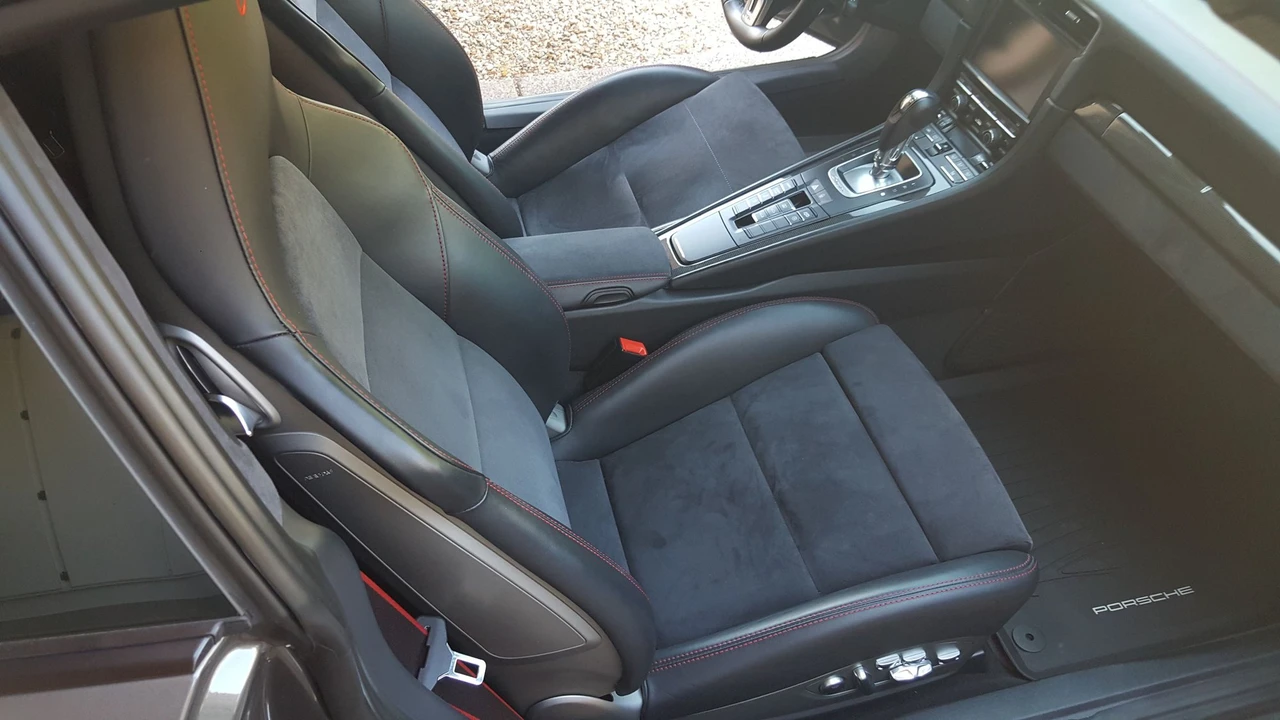 2015 Porsche 991 Carrera GTS - Image 12 of 30