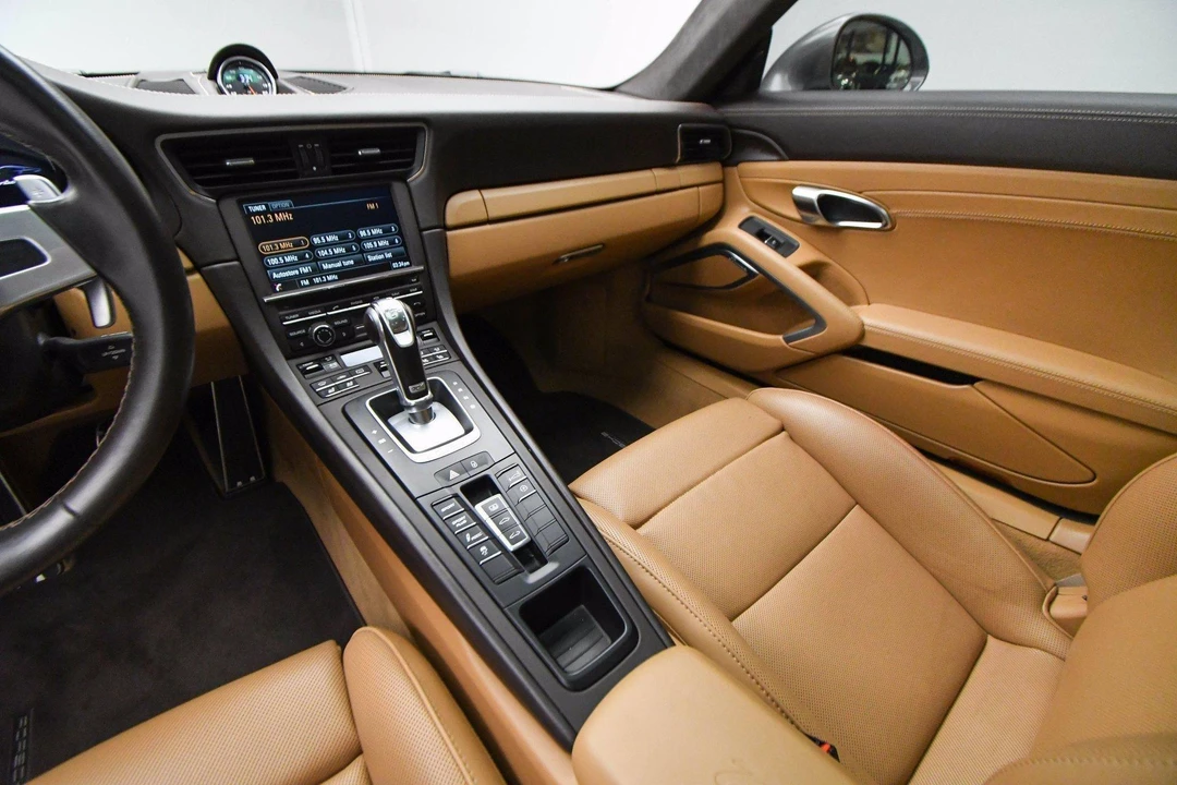 2015 Porsche 991 Turbo S - Image 7 of 11
