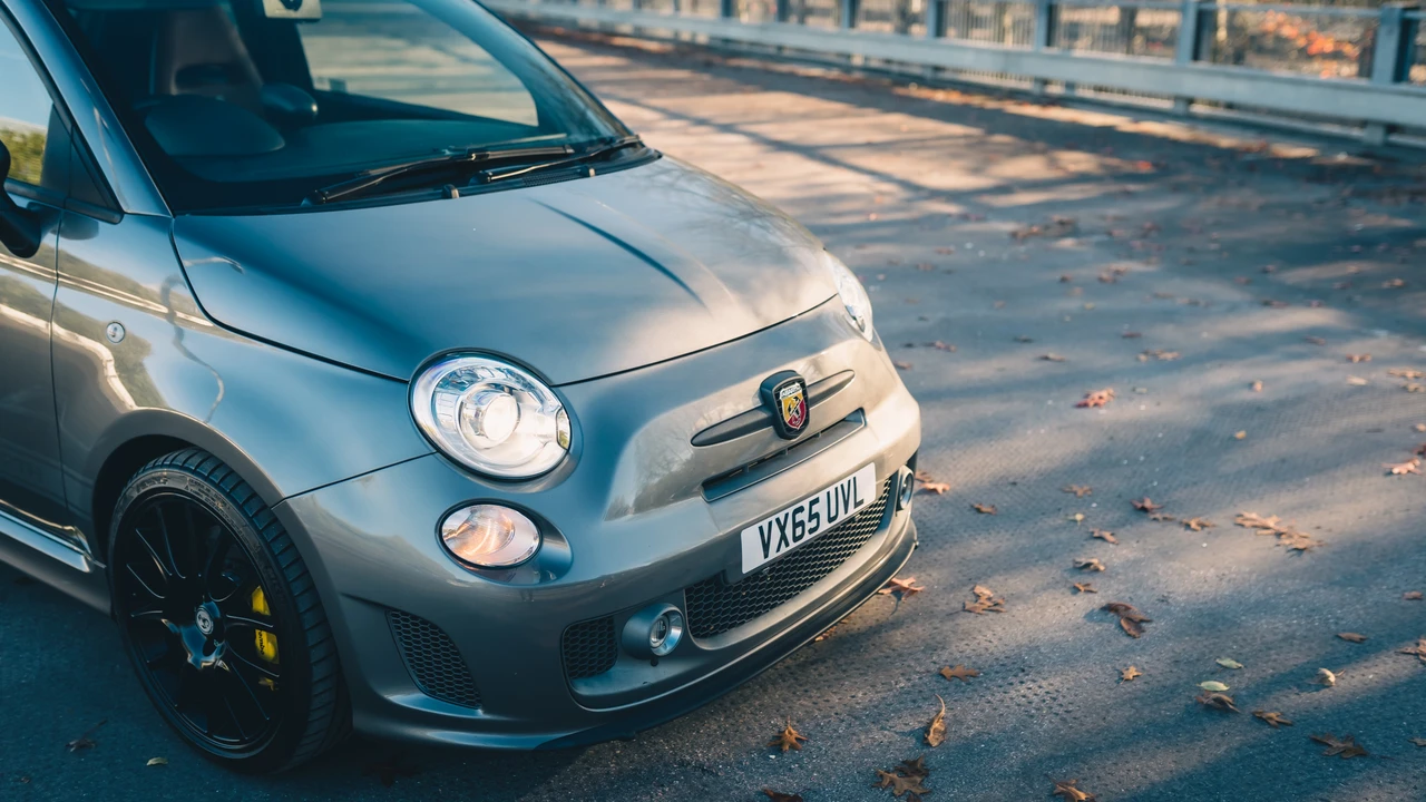 2015 Fiat Abarth 500 - Image 11 of 31