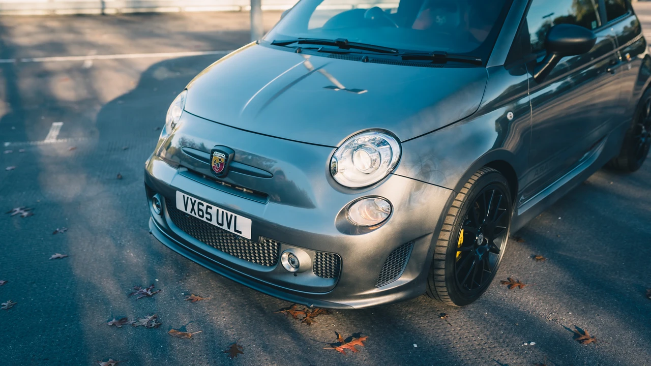 2015 Fiat Abarth 500 - Image 12 of 31