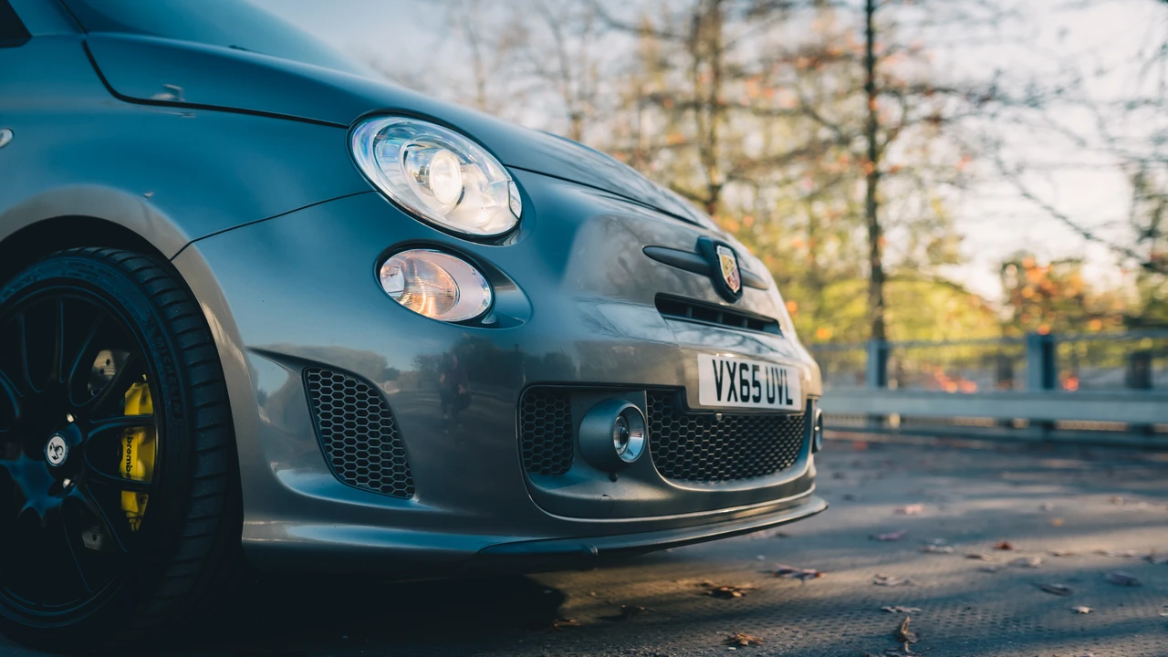 2015 Fiat Abarth 500 - Image 15 of 31