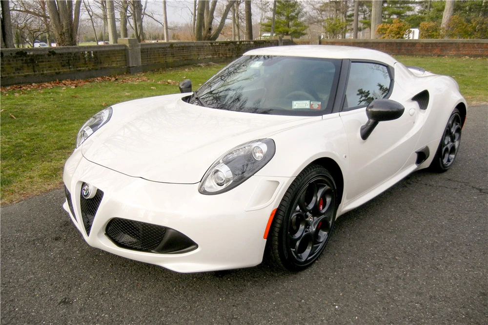 2015 Alfa Romeo 4C Coupe - Image 2 of 5