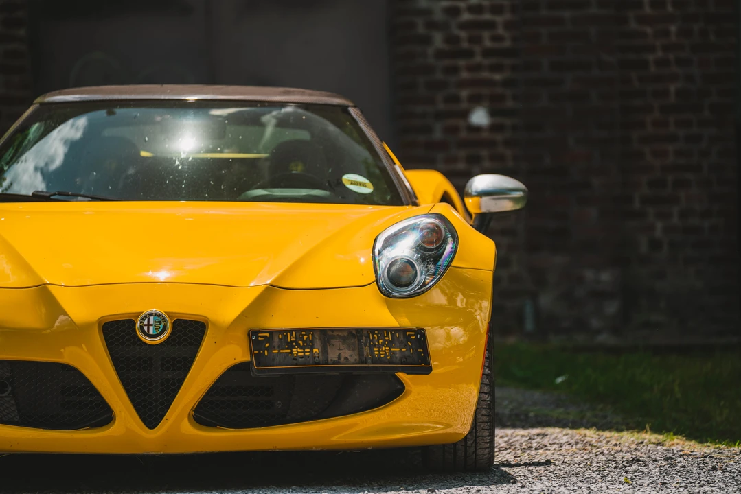 2015 Alfa Romeo 4C Spider - Image 26 of 31