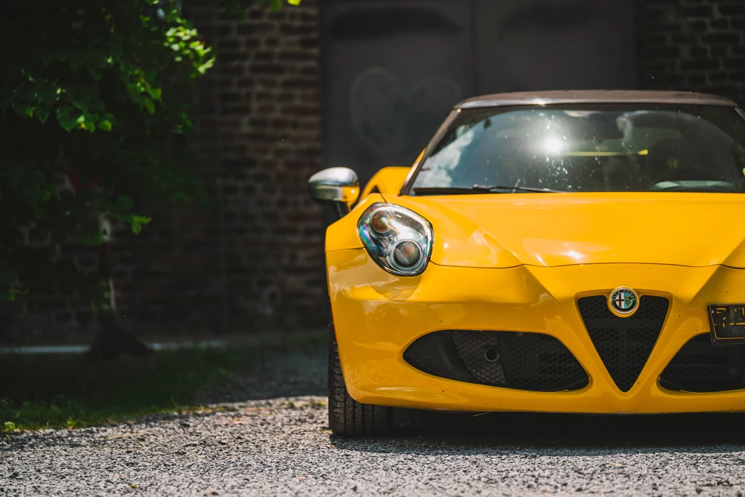 2015 Alfa Romeo 4C Spider - Image 19 of 31