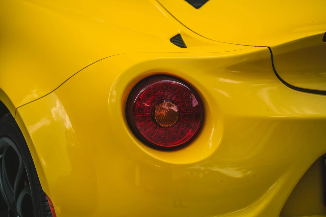 2015 Alfa Romeo 4C Spider - Image 30 of 31