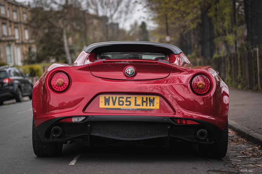 2015 Alfa Romeo 4C Spider - Image 15 of 31