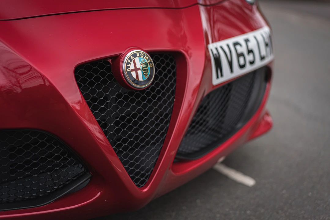 2015 Alfa Romeo 4C Spider - Image 25 of 31