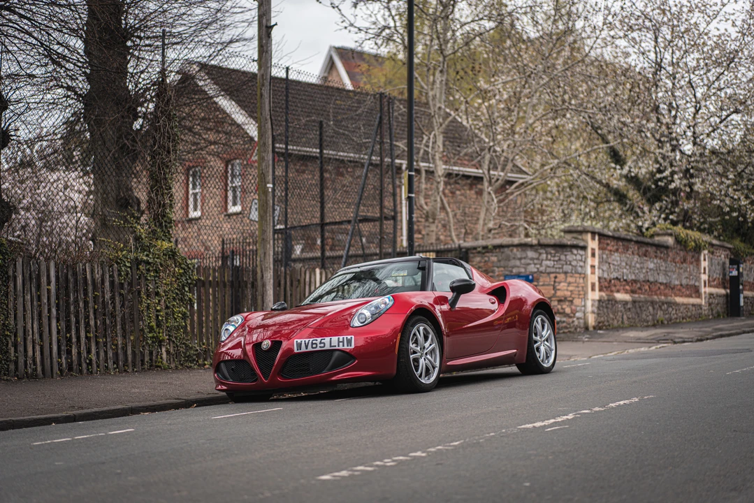 2015 Alfa Romeo 4C Spider - Image 16 of 31