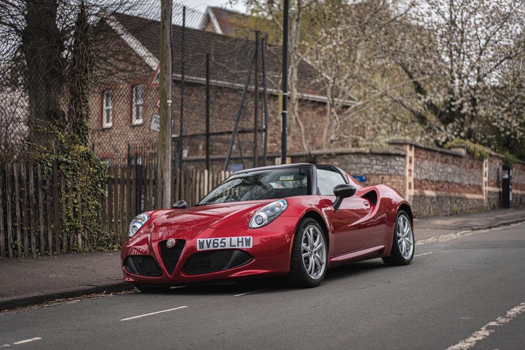 2015 Alfa Romeo 4C Spider - Image 11 of 31