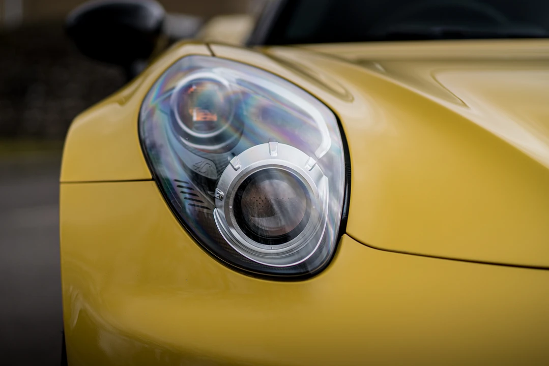 2015 Alfa Romeo 4C Spider - Image 17 of 31