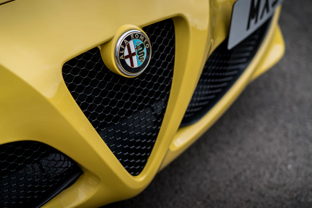2015 Alfa Romeo 4C Spider - Image 19 of 31