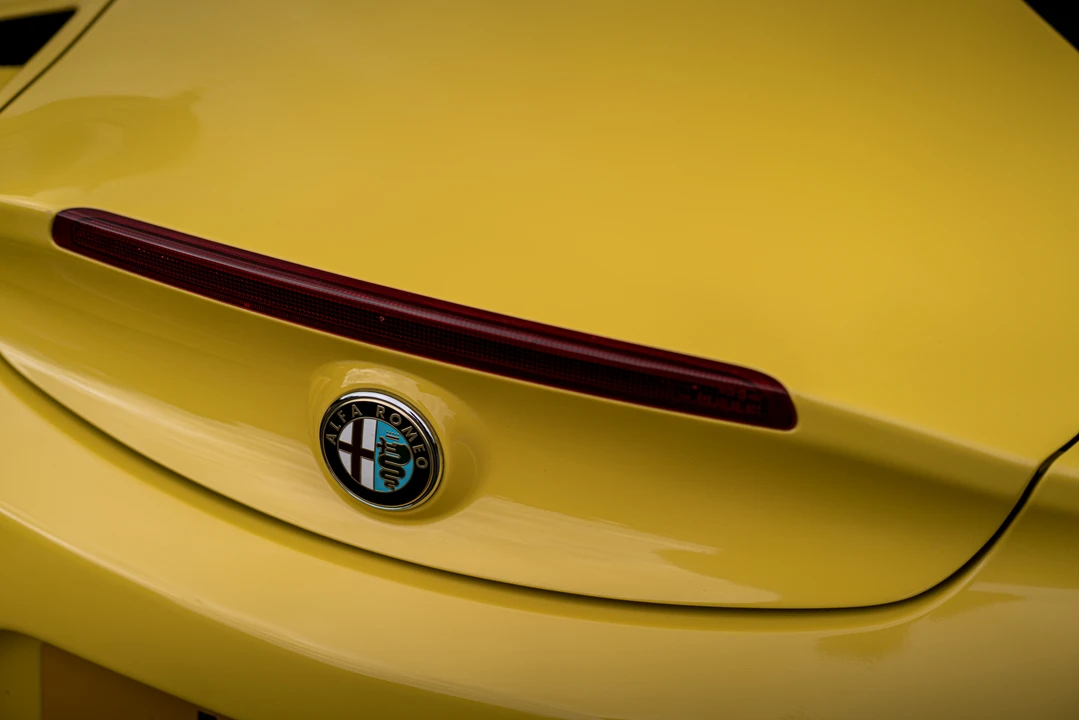 2015 Alfa Romeo 4C Spider - Image 30 of 31