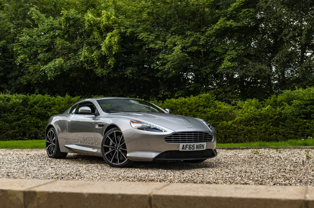 2015 Aston Martin DB9 - Image 18 of 31