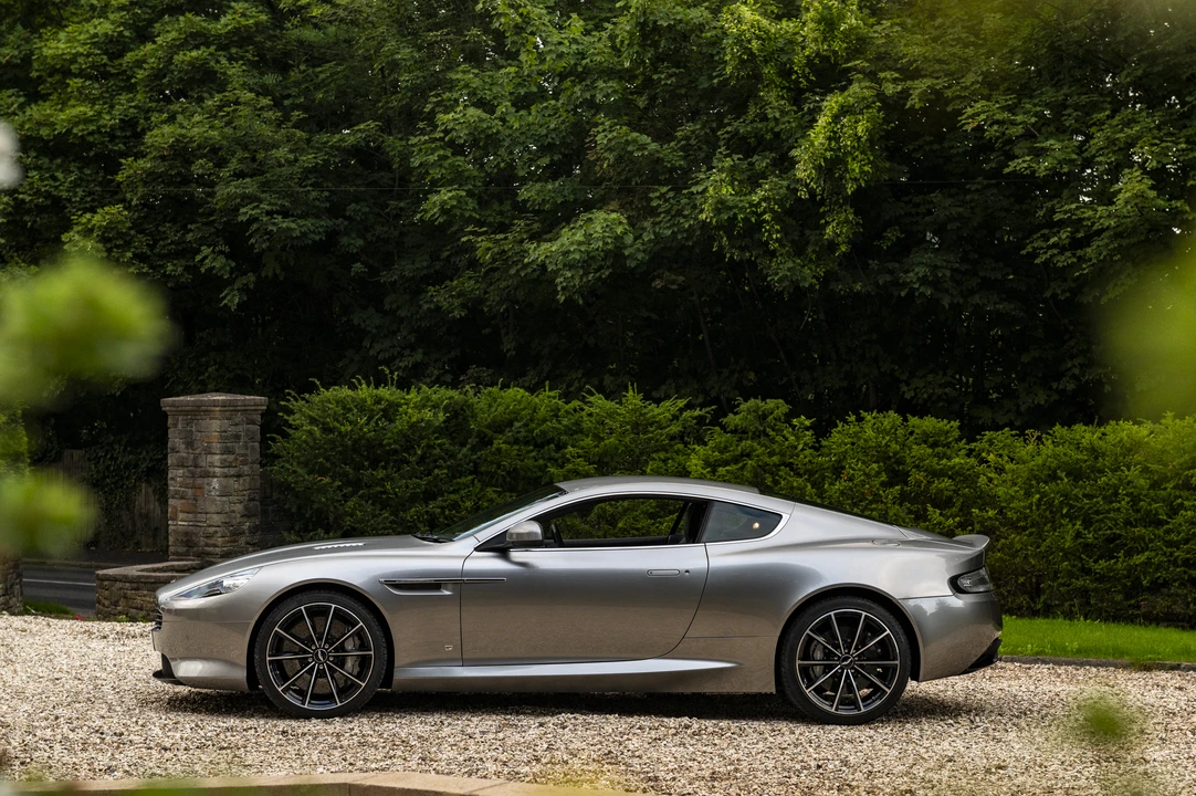 2015 Aston Martin DB9 - Image 5 of 31