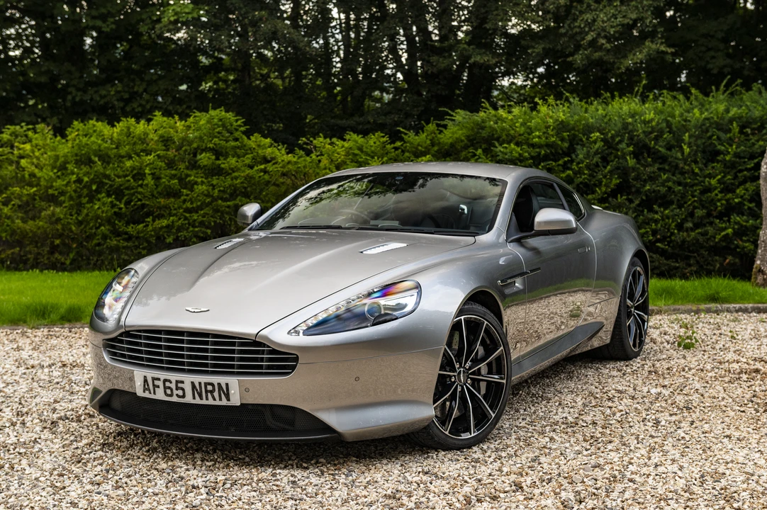 2015 Aston Martin DB9 - Image 4 of 31