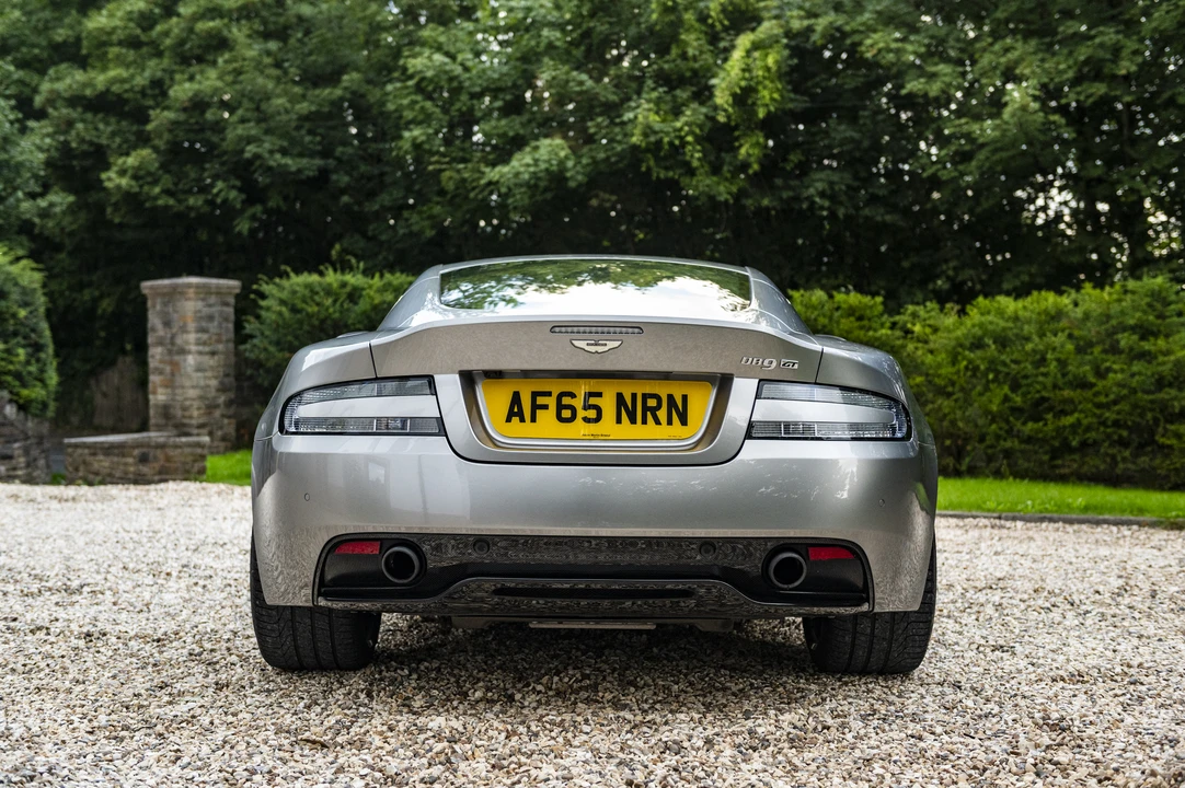 2015 Aston Martin DB9 - Image 15 of 31