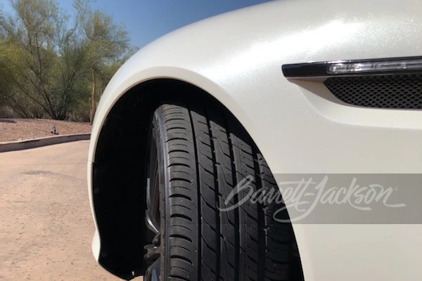 2015 Aston Martin DB9 - Image 19 of 22