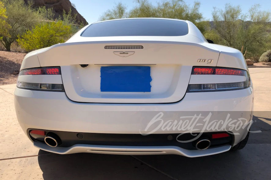 2015 Aston Martin DB9 - Image 17 of 22