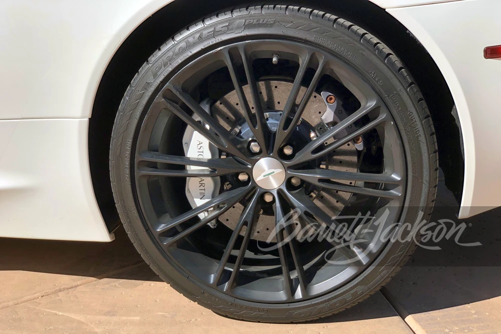 2015 Aston Martin DB9 - Image 21 of 22